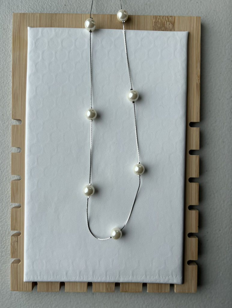 Beaded Pearl Necklace 28in